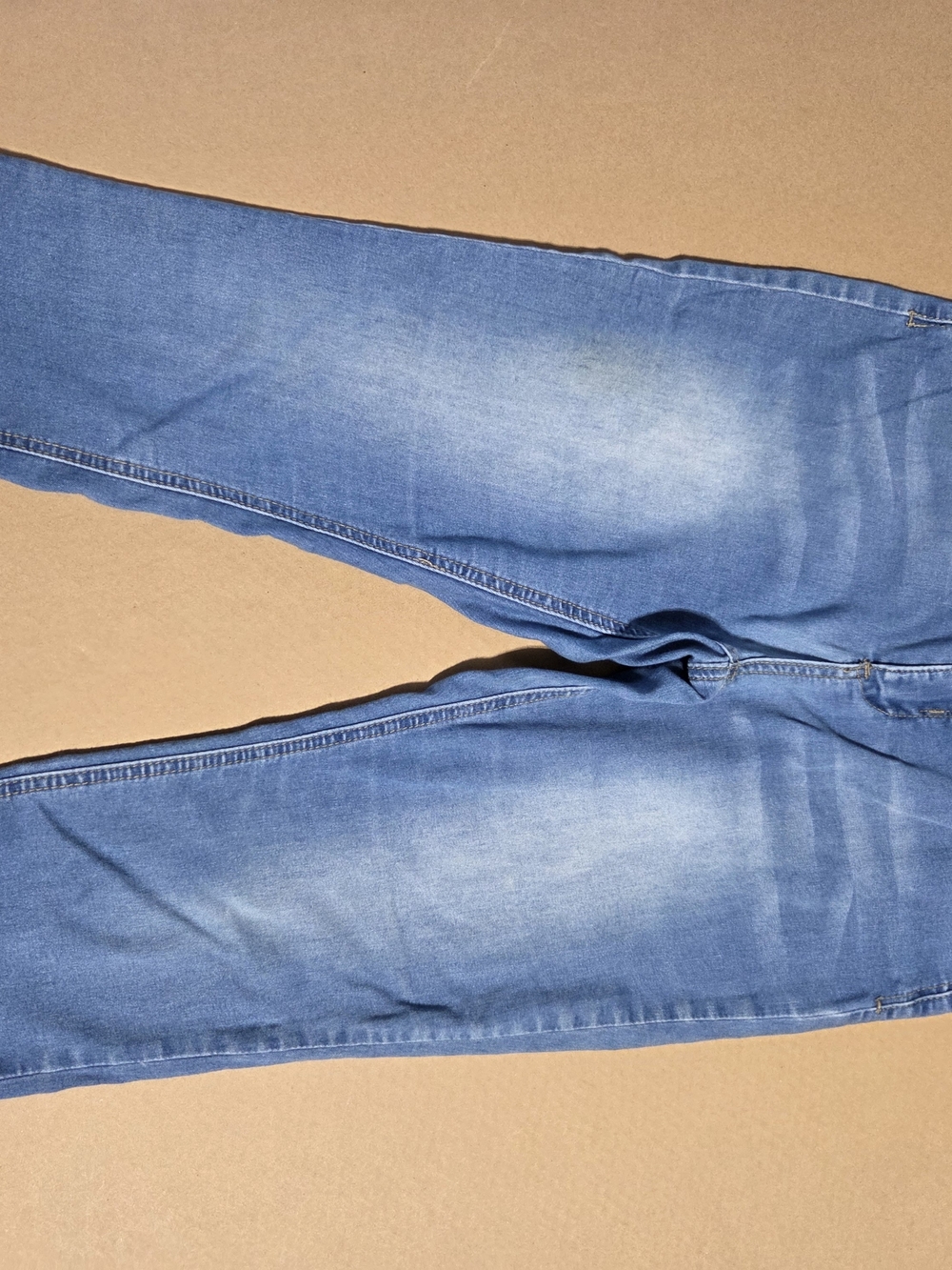 Harmony & Havoc light wash denim jeans, size 8